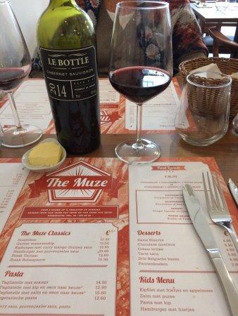Bistro the Muze