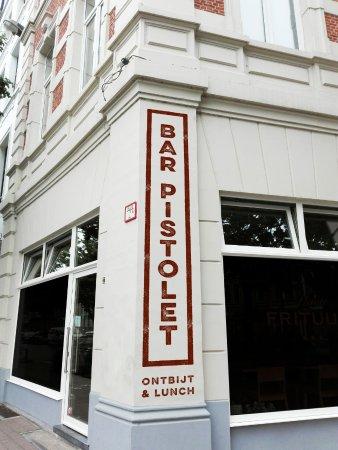 Bar Pistolet