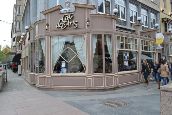 Cafe des Arts