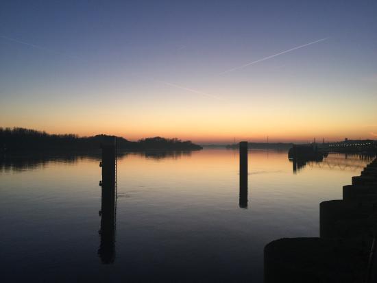 Scheldt Dyke Bicycle Trail