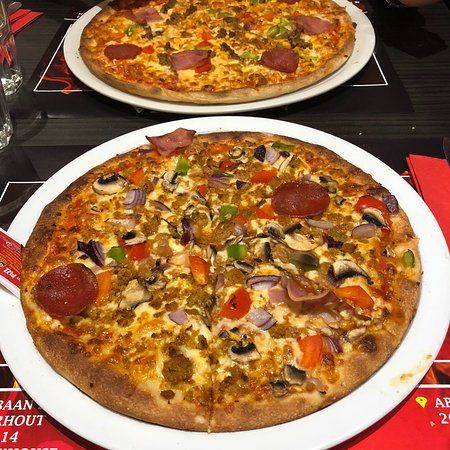 Mo's Pizza